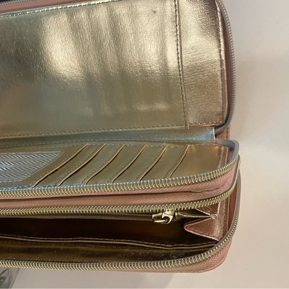 Steve Madden wallet - Picture 3 of 5